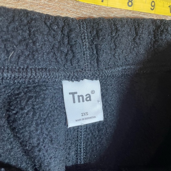 Aritzia Tna Cozy Sherpa fleece lounge Pants - Picture 6 of 7